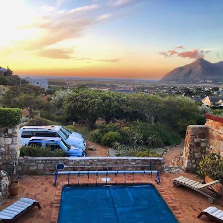 Makapa Lodge Cape Town Exterior photo