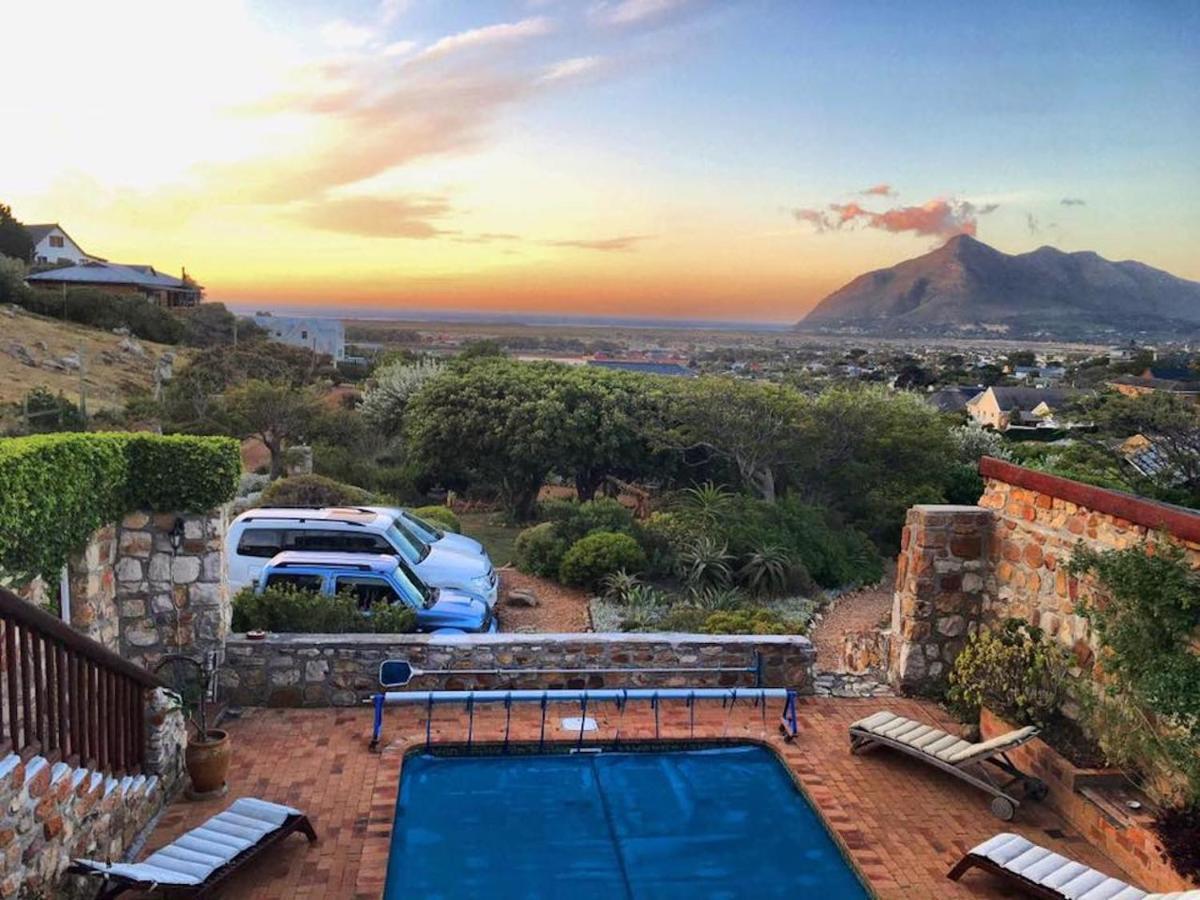 Makapa Lodge Cape Town Exterior photo